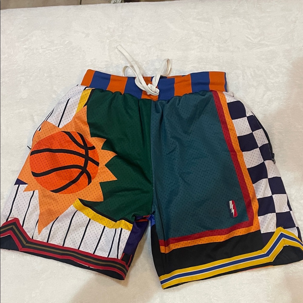 Who Cares Collect and Select Colorful Basketball Graphic Men's Shorts
